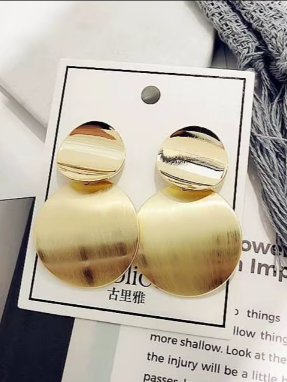 ***Exquisite Minimalist Gold Double Disc Drop Earrings